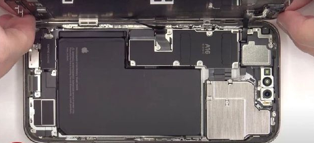 汉滨苹果14维修分享看iPhone 14 Pro Max拆解 