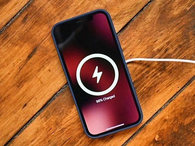 汉滨苹果手机维修分享iPhone 12可以随便充电吗 